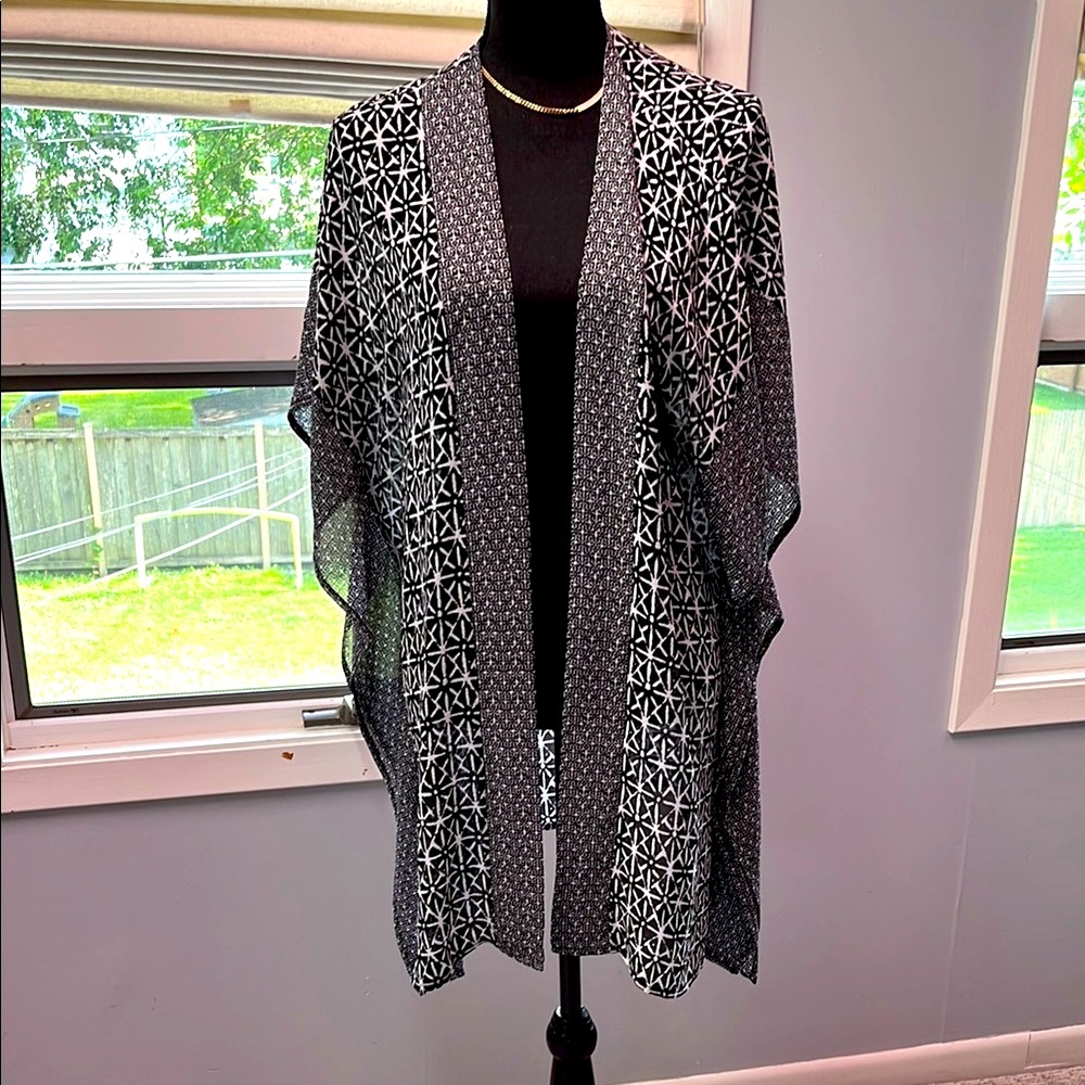 Kona Sol Black and White Sheer Cover-Up